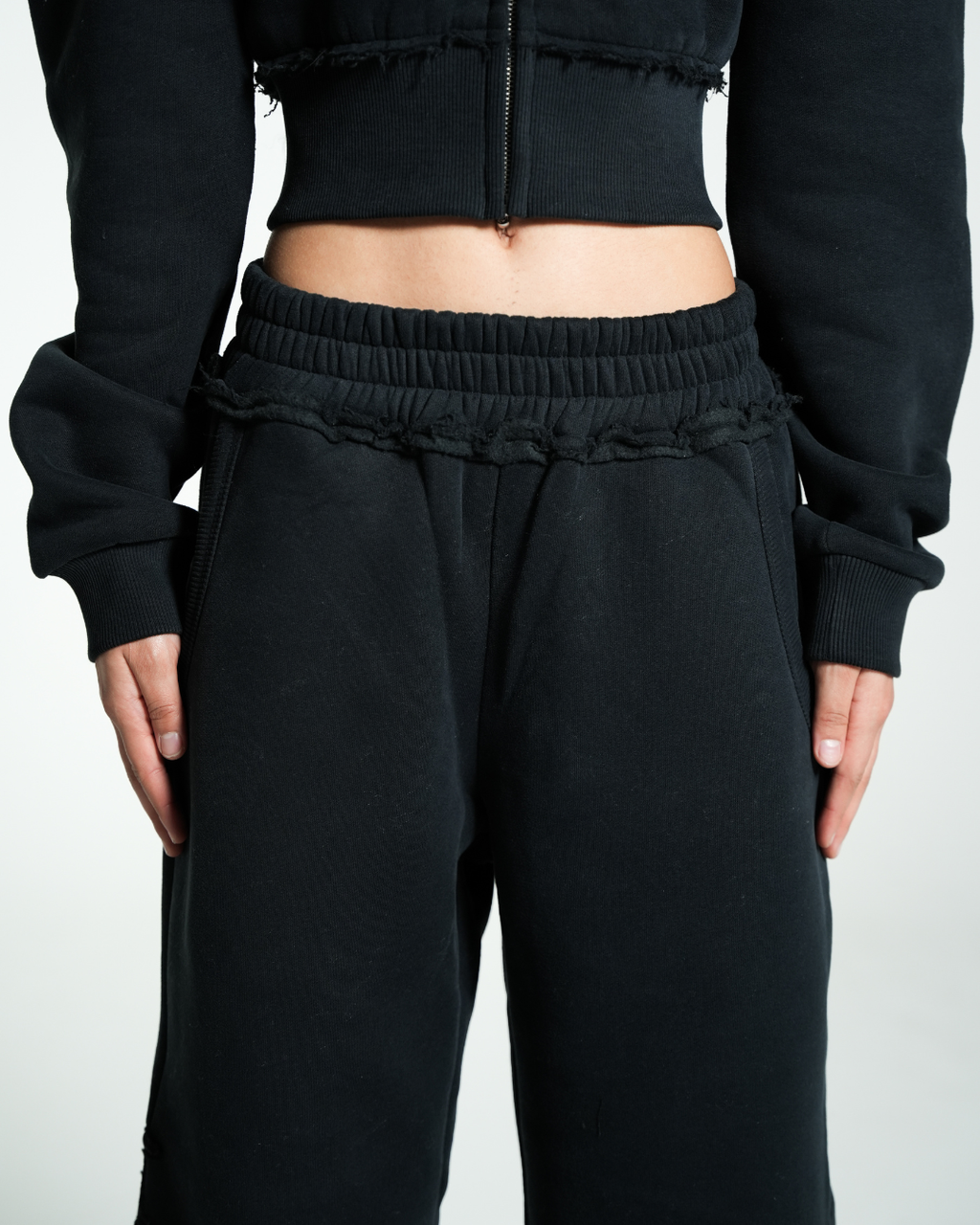 FEMALE PANTS BLACK