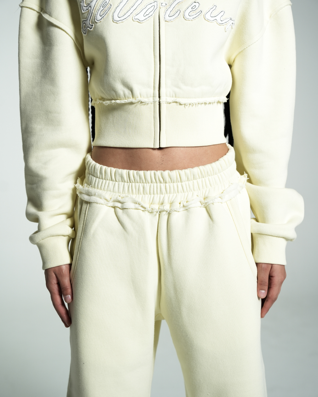 FEMALE PANTS BUTTER YELLOW