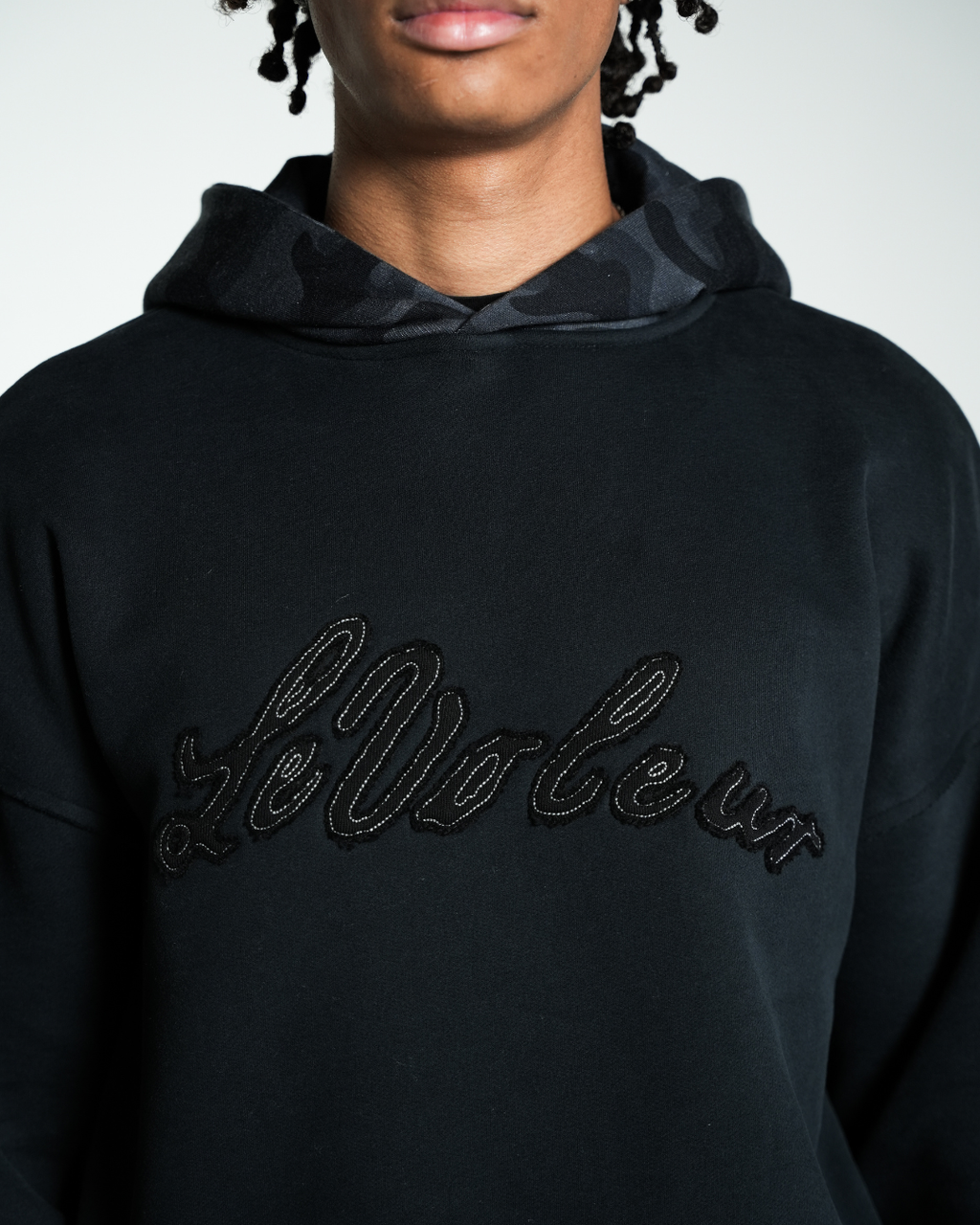 UNISEX HOODIE BLACK