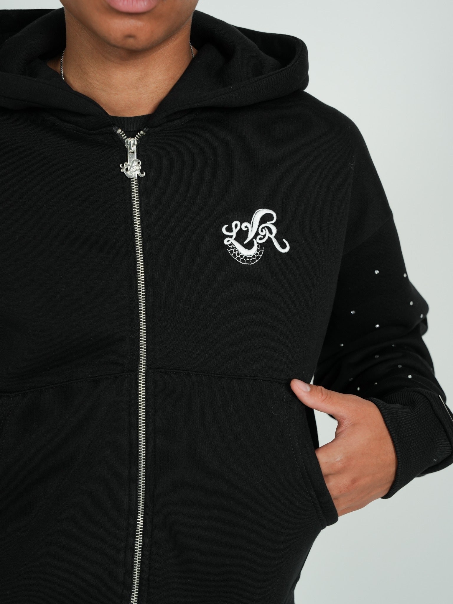 RAWS ZIPPER BLACK