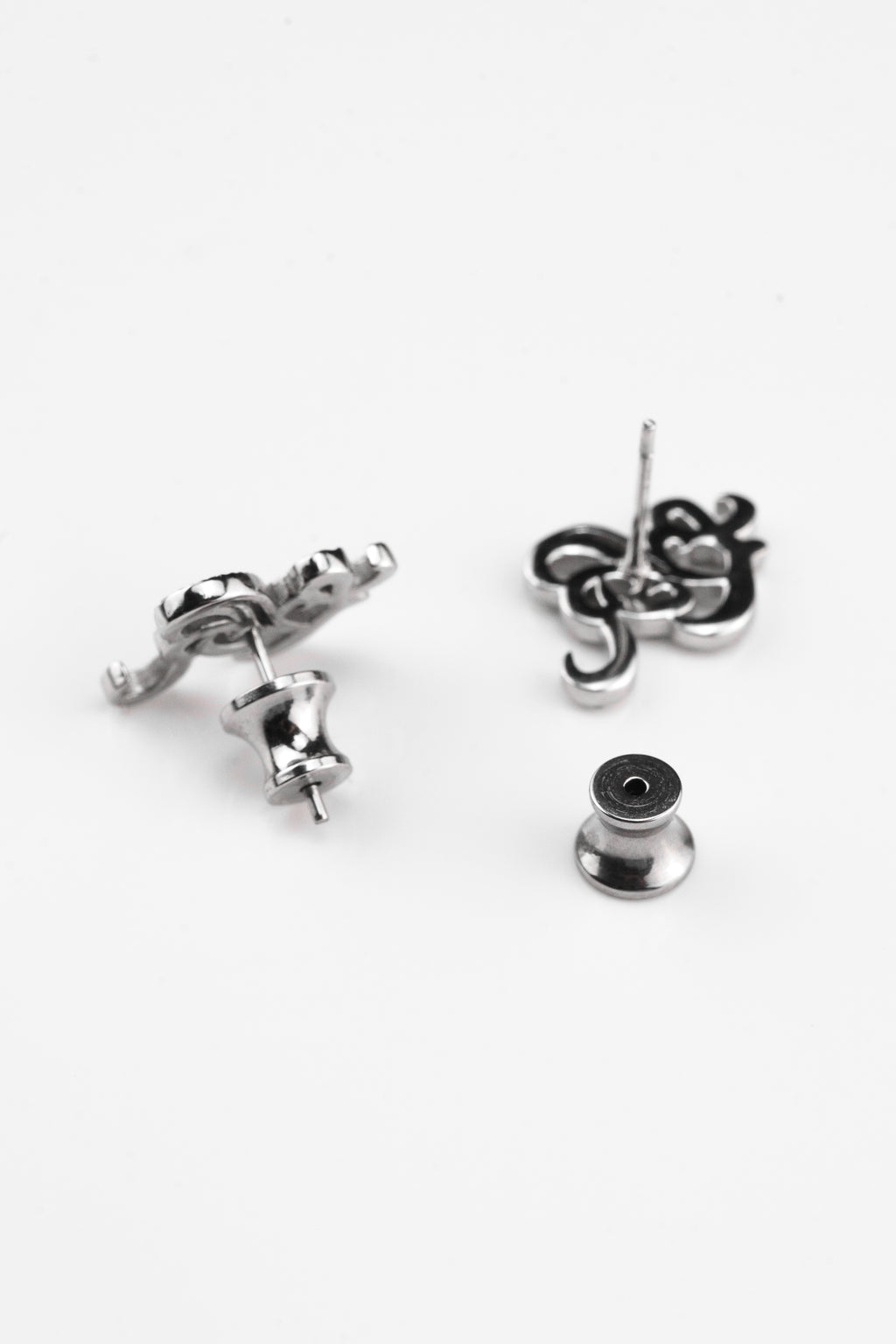 ICED LVR EARRINGS