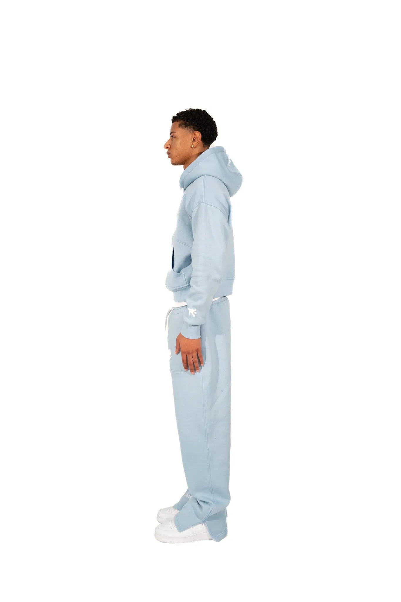 LT2 BABYBLUE PANTS - LeVoleur