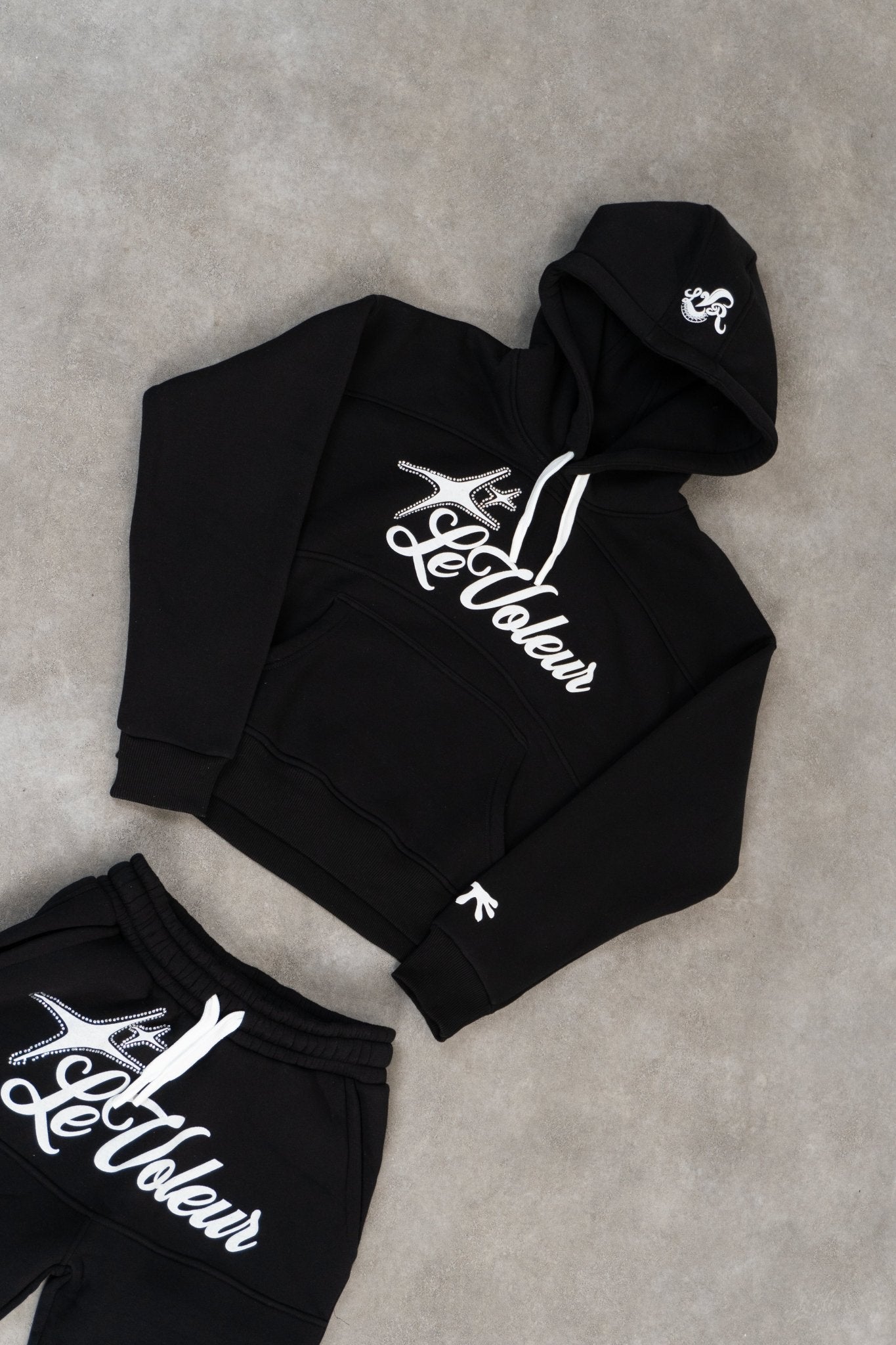 LT2 BLACK HOODIE - LeVoleur