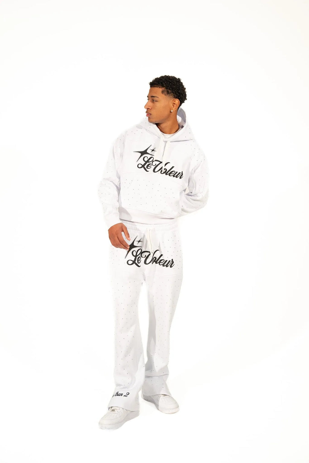 LT2 WHITE HOODIE - LeVoleur