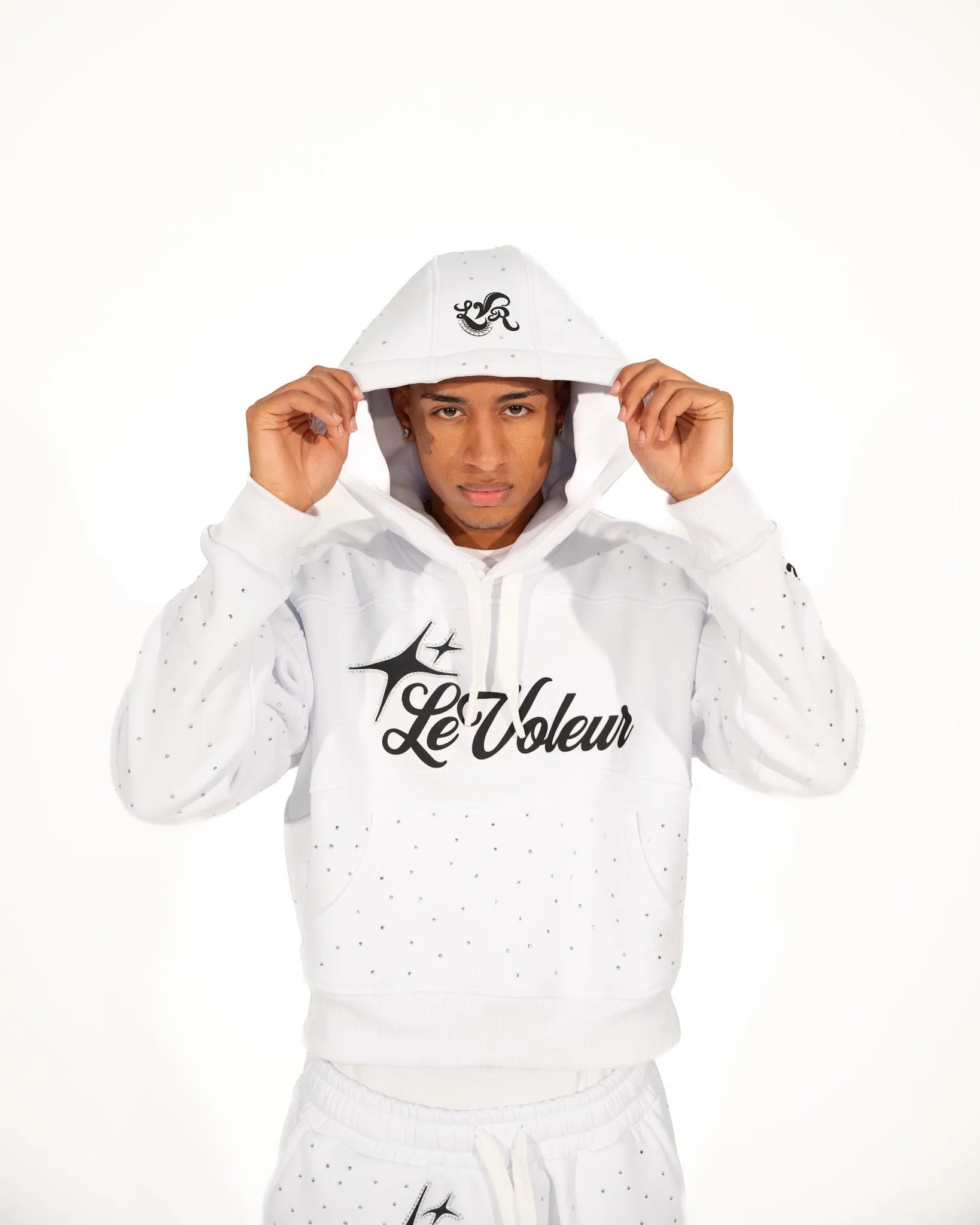 LT2 WHITE HOODIE - LeVoleur
