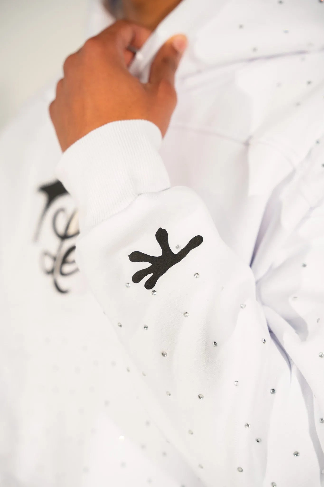 LT2 WHITE HOODIE - LeVoleur