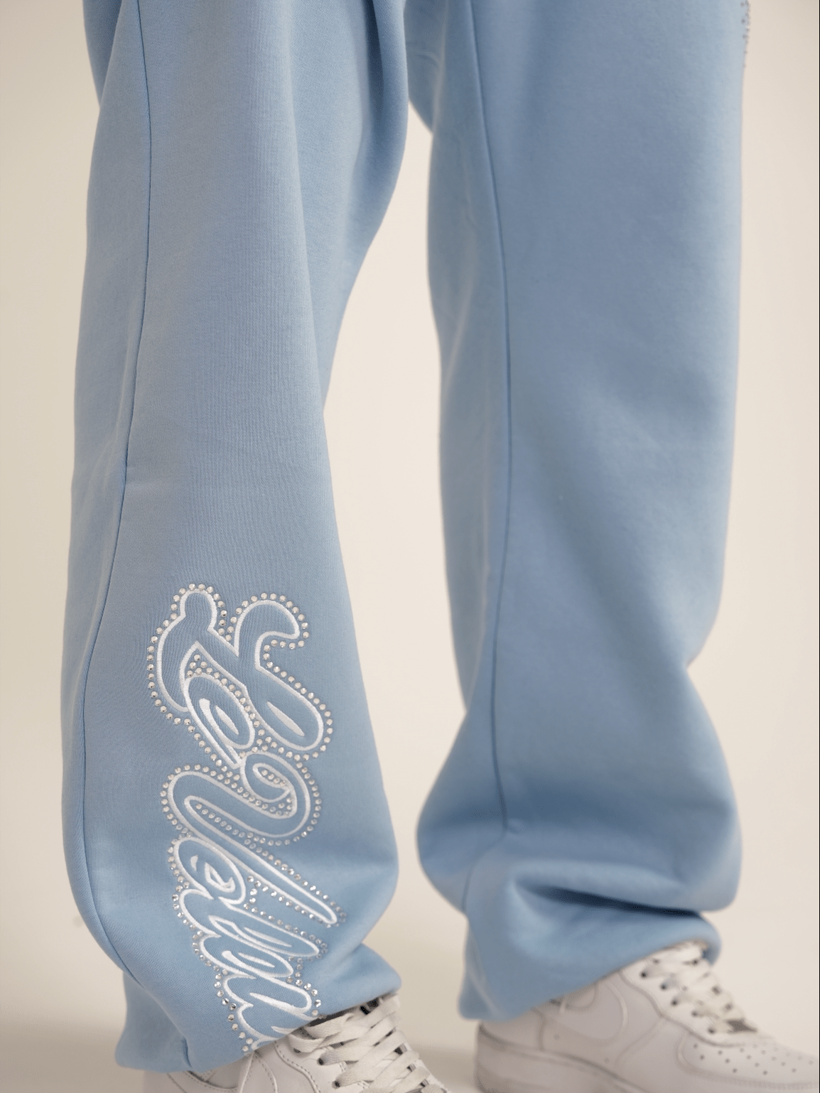 TWY’s Ext. BABYBLUE JOGGER - LeVoleur