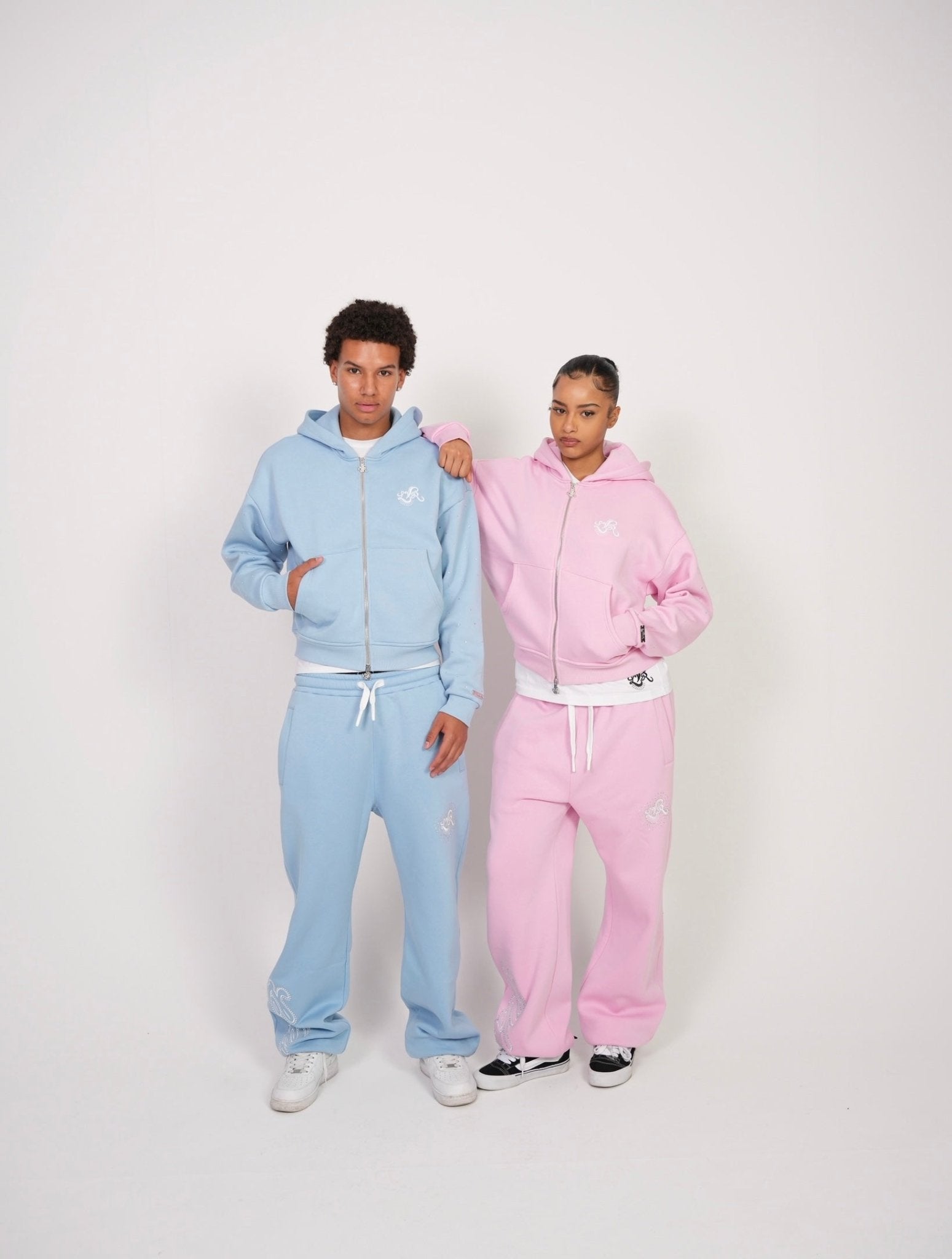 TWY’s Ext. BABYPINK JOGGER - LeVoleur