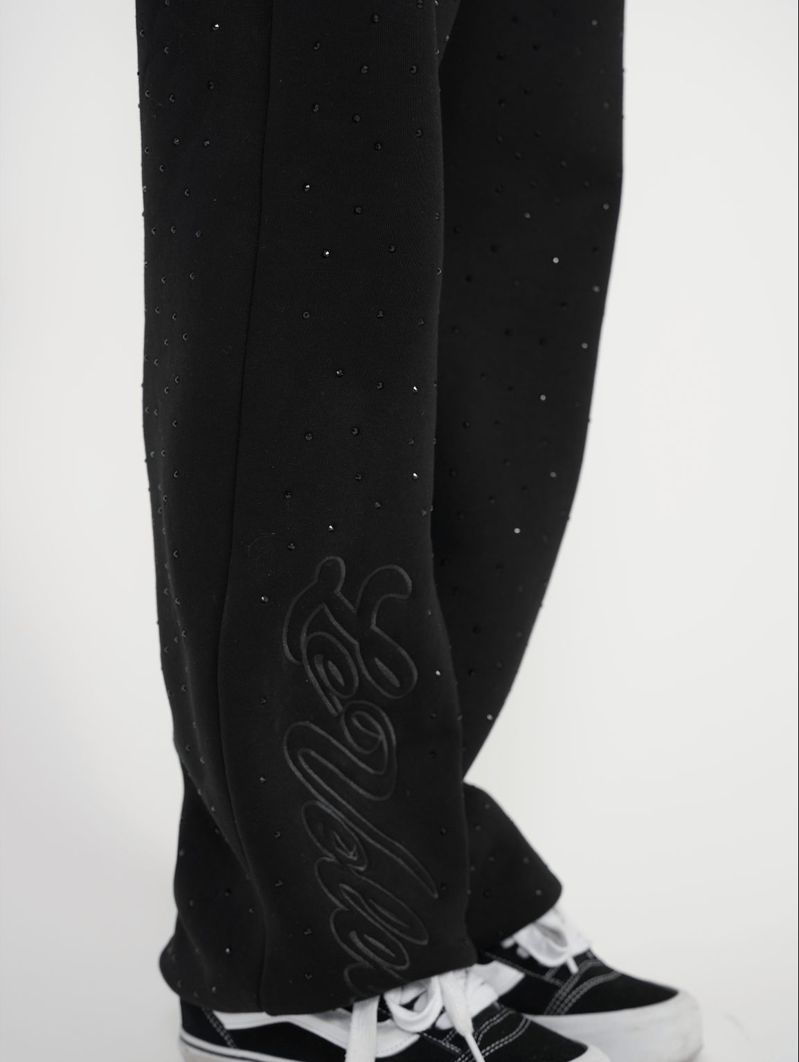 TWY’s Ext. BLACK GALAXY JOGGER - LeVoleur